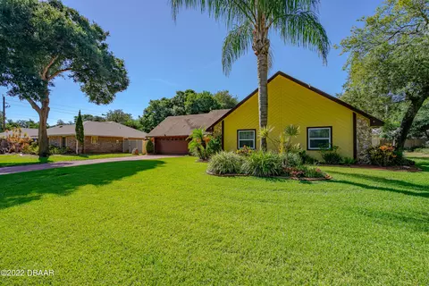 4 Red Bud Ln, Ormond Beach, FL 32174 photo 3