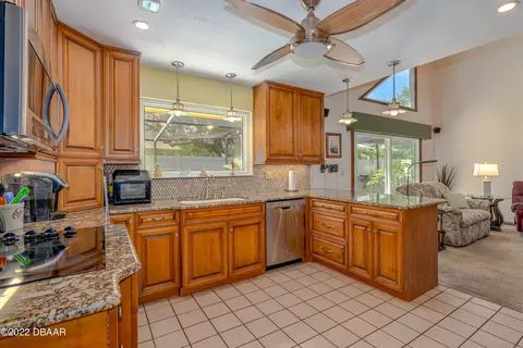 4 Red Bud Ln, Ormond Beach, FL 32174 photo 15