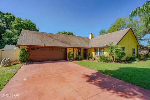 4 Red Bud Ln, Ormond Beach, FL 32174 photo 2