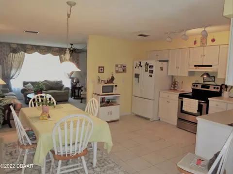 5 Evergreen Cir, Ormond Beach, FL 32176 photo 6