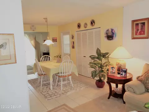5 Evergreen Cir, Ormond Beach, FL 32176 photo 4