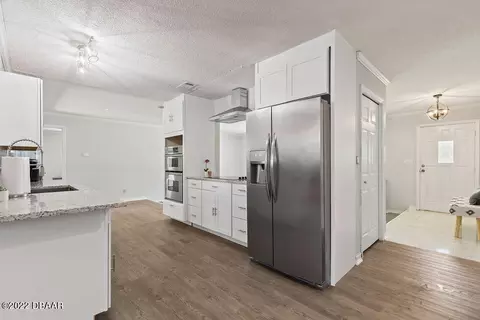 915 Brookside Dr, Ormond Beach, FL 32174 photo 6