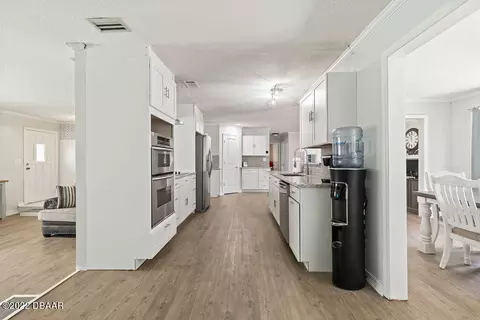 915 Brookside Dr, Ormond Beach, FL 32174 photo 8
