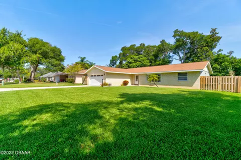 93 Alanwood Dr, Ormond Beach, FL 32174 photo 4