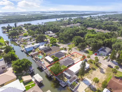 165 Douglas St, Edgewater, FL 32141 photo 40