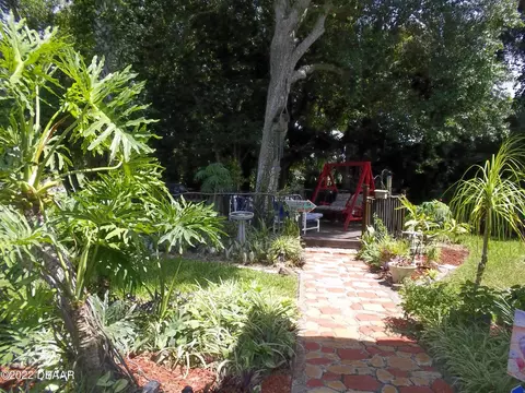 758 Garden Ln, Ormond Beach, FL 32174 photo 8