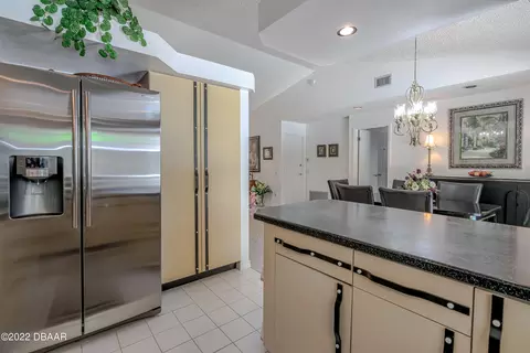 3016 Silver Palm Dr, Edgewater, FL 32141 photo 11