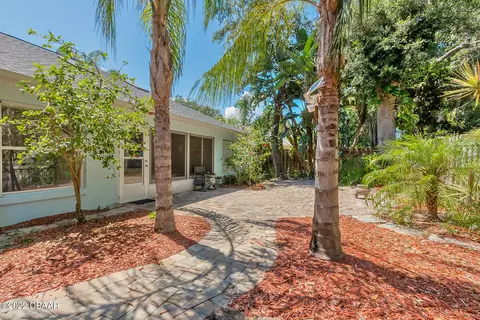 461 Harbour Lights Dr, Ormond Beach, FL 32174 photo 5