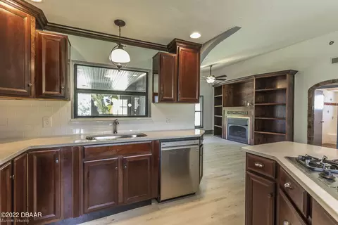 3116 Mango Tree Dr, Edgewater, FL 32141 photo 7