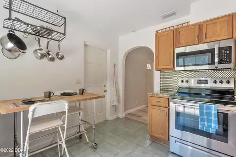 386 Hand Ave, Ormond Beach, FL 32174 photo 15