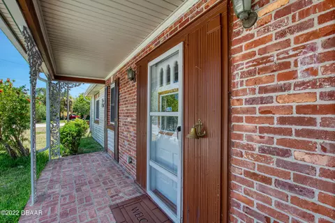 36 Rockefeller Dr, Ormond Beach, FL 32176 photo 2