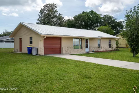 3103 Pine Tree Dr, Edgewater, FL 32141 photo 2