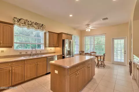 121 N Cory Dr, Edgewater, FL 32141 photo 3