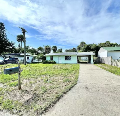 108 E Knapp Ave, Edgewater, FL 32132 photo 2