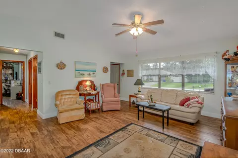 3038 Pine Tree Dr, Edgewater, FL 32141 photo 4