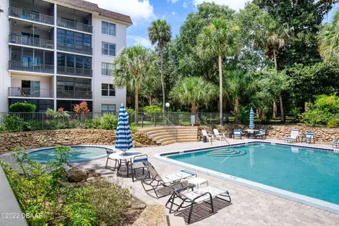 640 N Nova Rd #103, Ormond Beach, FL 32174 photo 3