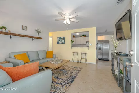 14 La Palma St, Ormond Beach, FL 32176 photo 5