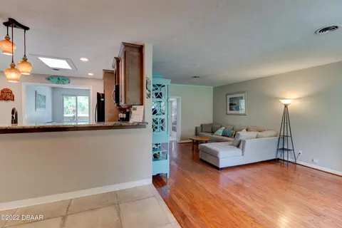 46 Neptune Ave, Ormond Beach, FL 32176 photo 8