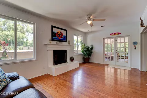 46 Neptune Ave, Ormond Beach, FL 32176 photo 12