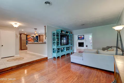46 Neptune Ave, Ormond Beach, FL 32176 photo 9