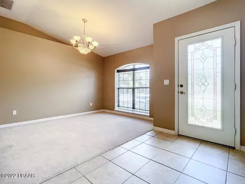 452 Kettering Rd, Deltona, FL 32725 photo 3