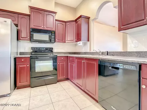 452 Kettering Rd, Deltona, FL 32725 photo 9
