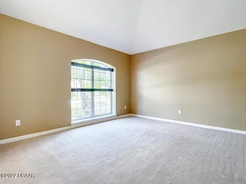 452 Kettering Rd, Deltona, FL 32725 photo 4