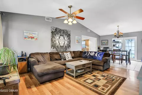 3203 Vista Palm Dr, Edgewater, FL 32141 photo 5