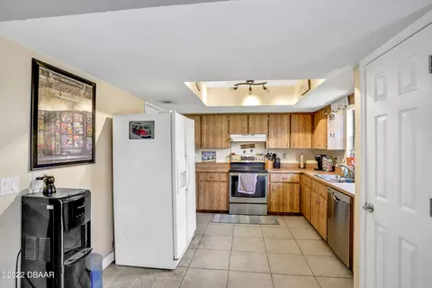 3203 Vista Palm Dr, Edgewater, FL 32141 photo 9