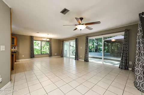 35 Pebble Beach Dr, Ormond Beach, FL 32174 photo 7