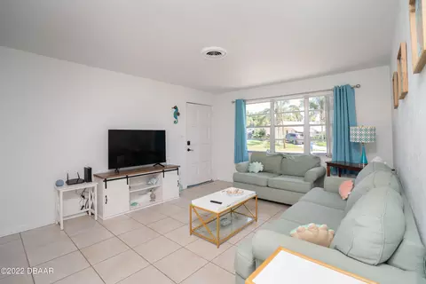 18 Seaside Dr, Ormond Beach, FL 32176 photo 6