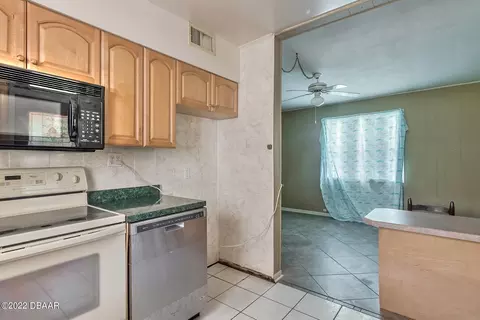 207 N Whitney St, Saint Augustine, FL 32084 photo 9