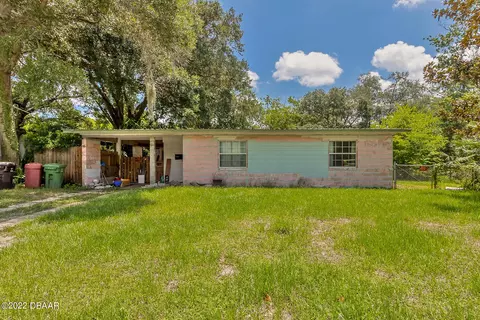 207 N Whitney St, Saint Augustine, FL 32084 photo 2