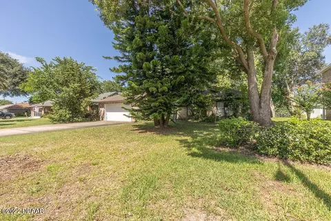 17 Sand Point Cir, Ormond Beach, FL 32174 photo 4