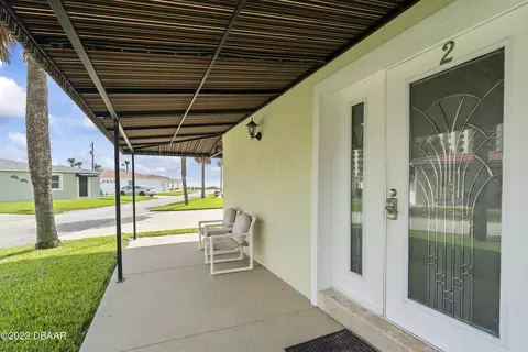 2 Sea Shore Dr, Ormond Beach, FL 32176 photo 2