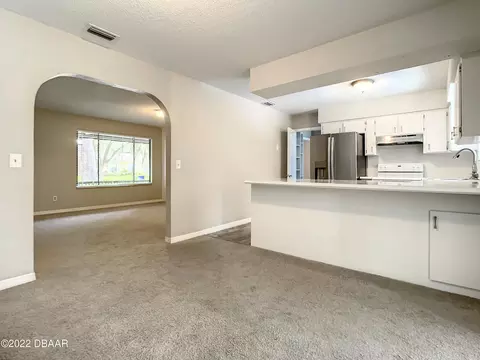 1414 Pine Tree Dr, Edgewater, FL 32132 photo 9