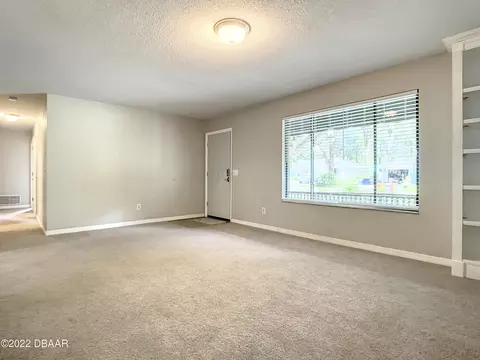 1414 Pine Tree Dr, Edgewater, FL 32132 photo 6