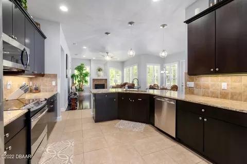 1285 Harwick Ln, Ormond Beach, FL 32174 photo 6