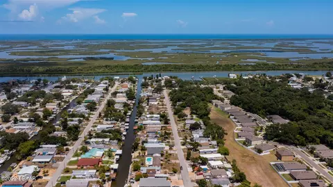 137 Douglas St, Edgewater, FL 32141 photo 59