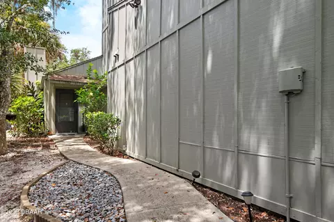204 Pine Cone Trl, Ormond Beach, FL 32174 photo 2