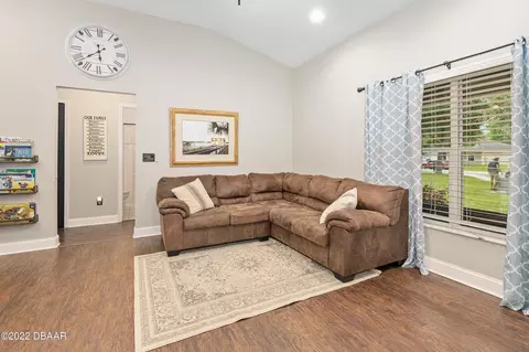 1813 Cherry Laurel Dr, Ormond Beach, FL 32174 photo 11
