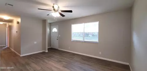 423 Oak Park Cir, Ormond Beach, FL 32174 photo 3