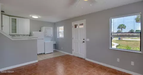 8 Oriole Circle A, Ormond Beach, FL 32176 photo 5