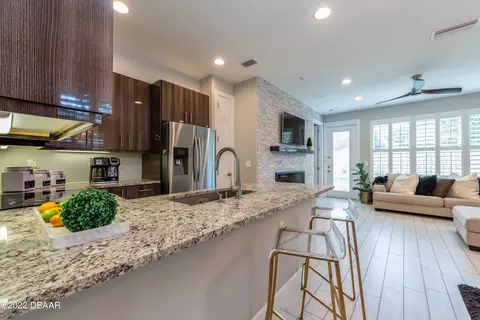 1320 N Beach St, Ormond Beach, FL 32174 photo 3