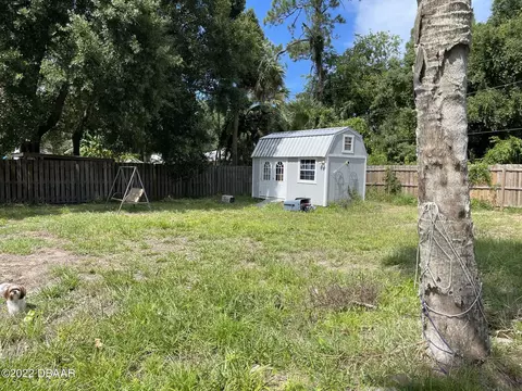 3215 Juniper Dr, Edgewater, FL 32141 photo 2