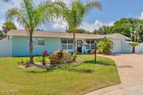 6 Friendly Cir, Ormond Beach, FL 32176 photo 2
