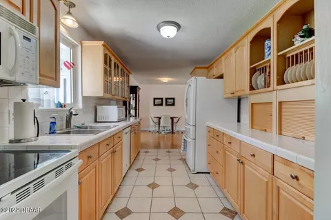 27 Tarpon Ave, Ormond Beach, FL 32176 photo 10