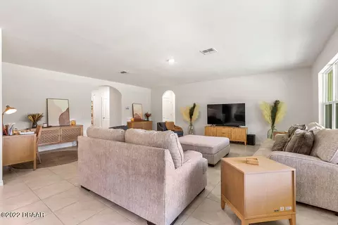 262 Sunset Point Dr, Ormond Beach, FL 32174 photo 5