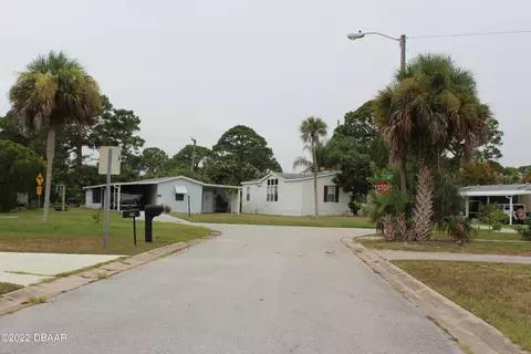105 Cedar St, Edgewater, FL 32141 photo 20