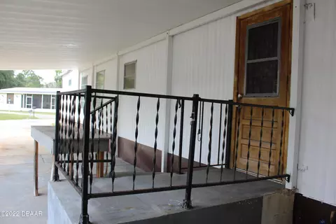 105 Cedar St, Edgewater, FL 32141 photo 6